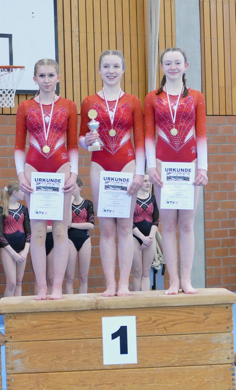 SC Buntekuh, Mannschaft 3, P-Stufen, Jg. 2011 u.ä., Leni Schmidt, Fieda Marie Kaulitz und Carolina Voigt